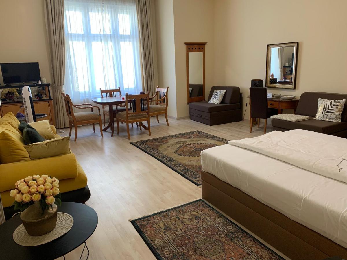 King-Kongs Luxury Cave Apartamento Budapeste Exterior foto