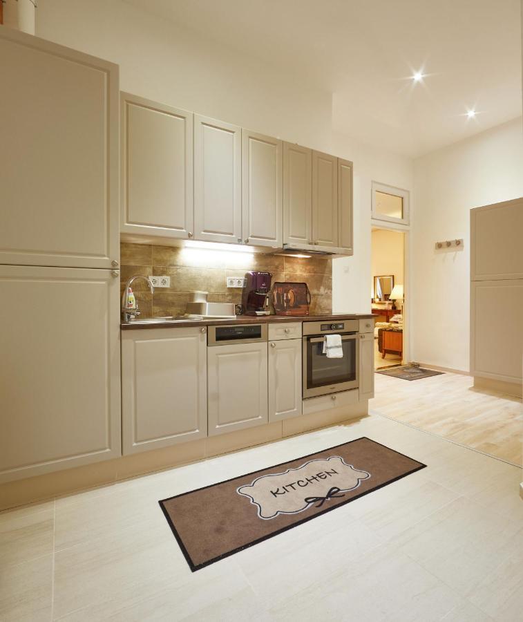King-Kongs Luxury Cave Apartamento Budapeste Exterior foto